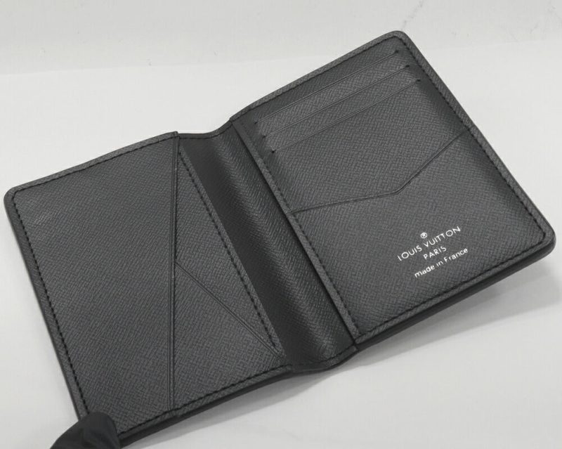 Louis Vuitton Leather Card Case M30283 - Barde - Image 3