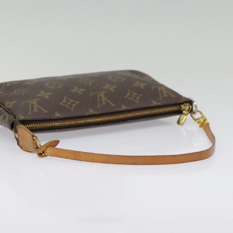 Louis Vuitton Pochette Accessoire  Canvas Clutch Bag - Barde - Image 5