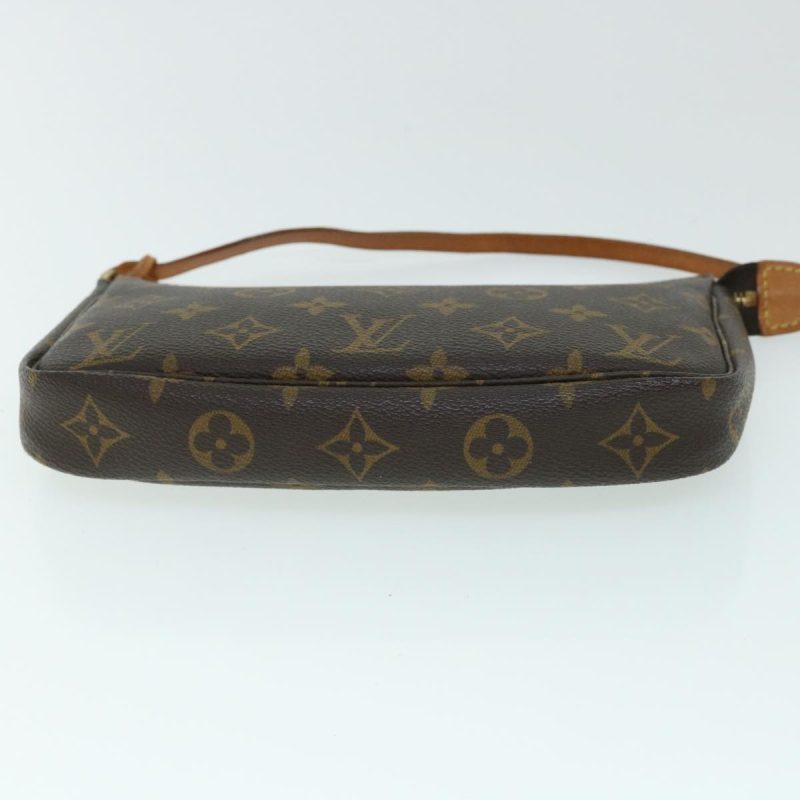 Louis Vuitton Pochette Accessoire  Canvas Clutch Bag - Barde - Image 3