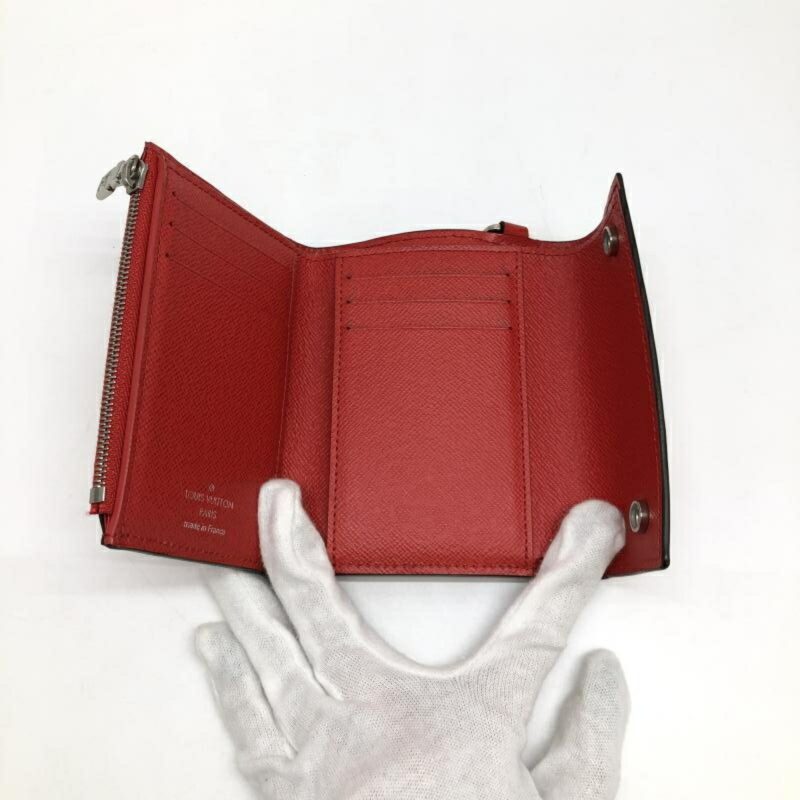 Louis Vuitton Supreme Chain  Leather Wallet - Barde - Image 4