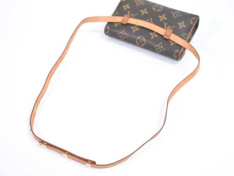 Louis Vuitton Pochette Florentine  Canvas Clutch Bag - Barde - Image 4