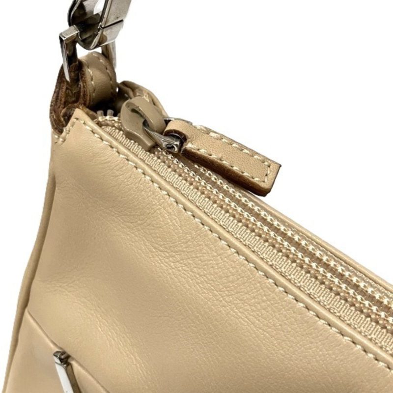 Gucci  Leather Handbag (Pre-Owned) - Barde - Image 4