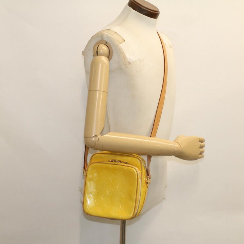 Louis Vuitton Wooster  Patent Leather Shoulder Bag - Barde - Image 6