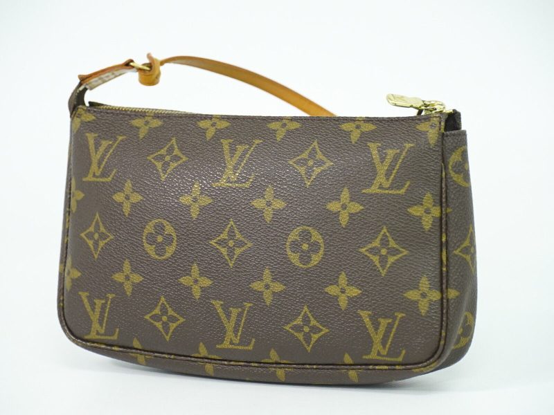 Louis Vuitton Pochette Accessoire  Canvas Clutch Bag - Barde - Image 2