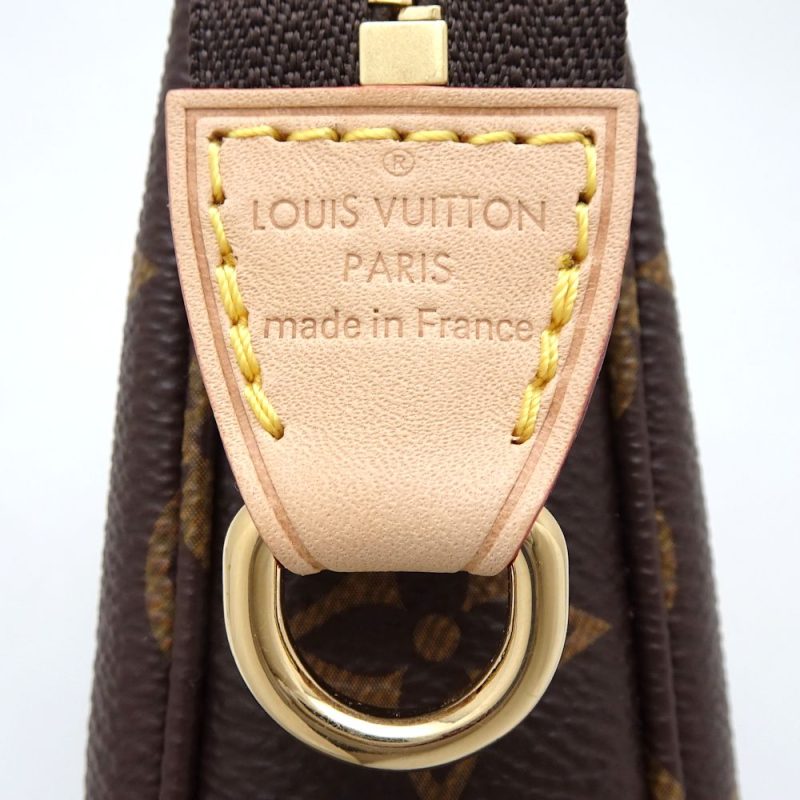Louis Vuitton Monogram Pochette Accessoires Handbag - Barde - Image 4