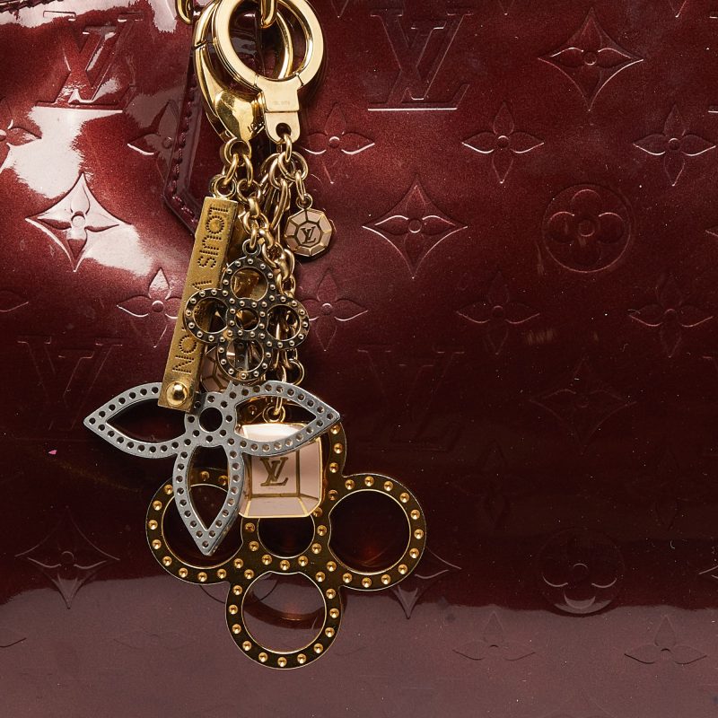 Louis Vuitton Rouge Fauviste Monogram Vernis Sherwood Gm Bag - Barde - Image 4