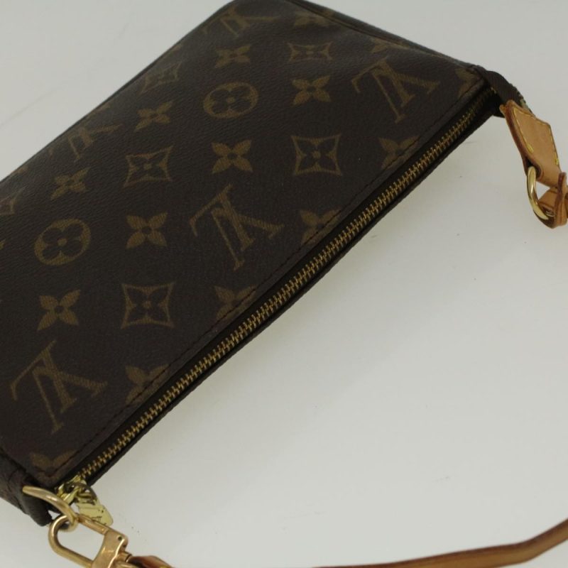 Louis Vuitton Pochette Accessoire  Canvas Clutch Bag - Barde - Image 4