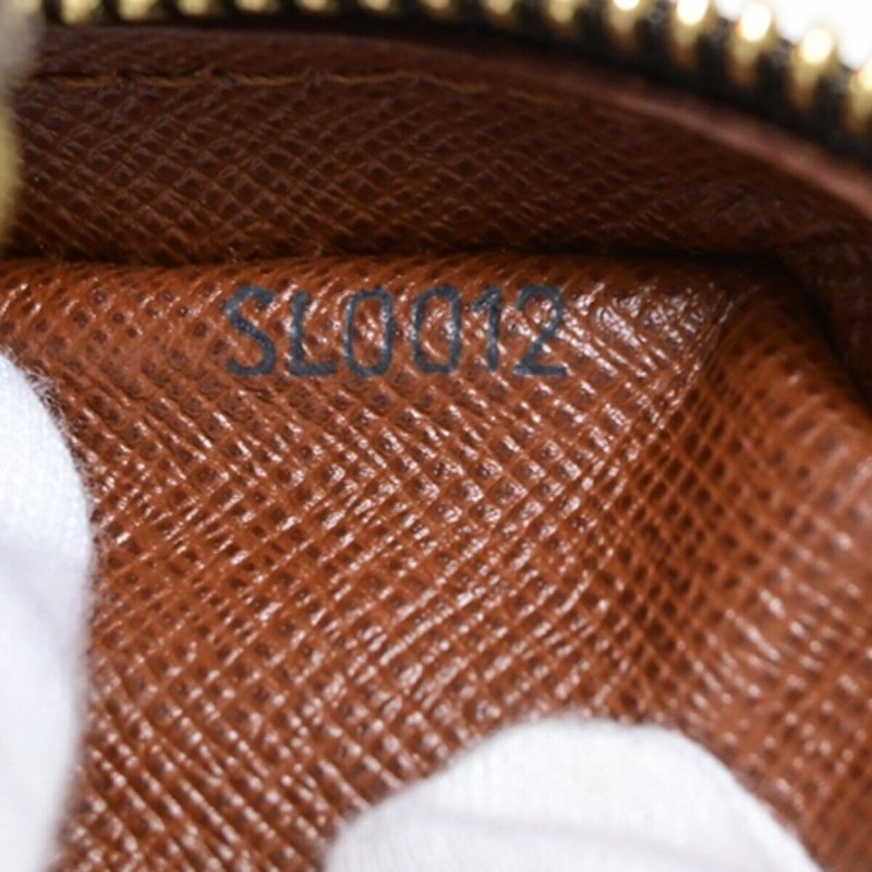 Louis Vuitton Pochette Marly  Canvas Clutch Bag - Barde - Image 6