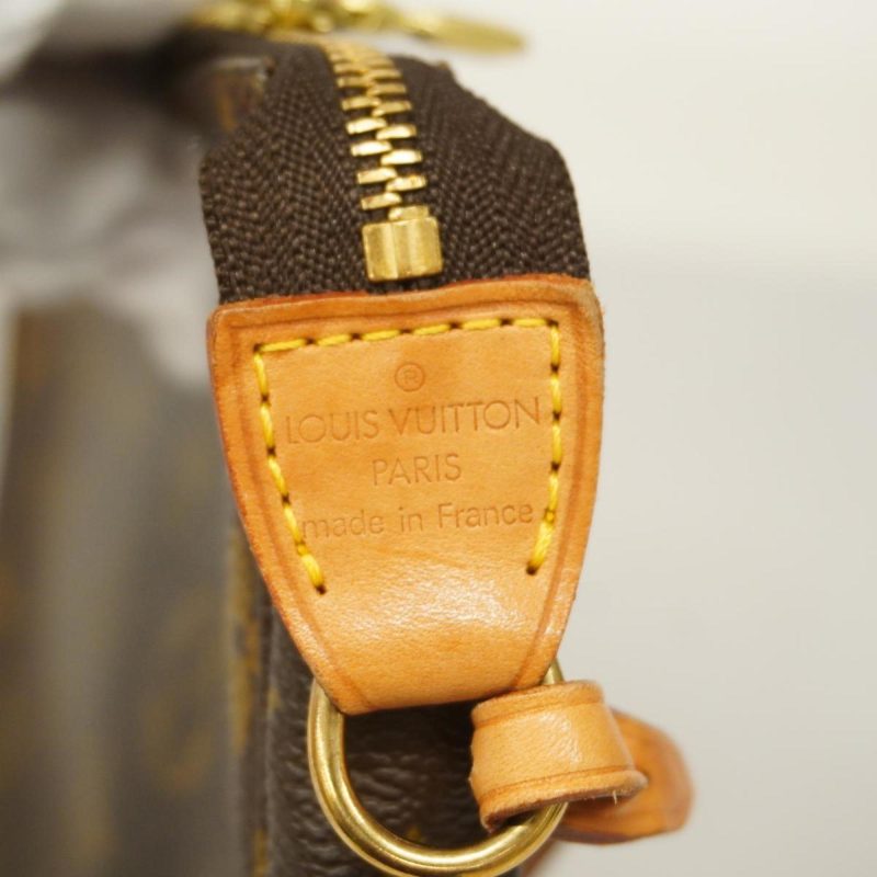 Louis Vuitton Pochette Accessoires  Canvas Clutch Bag - Barde - Image 6