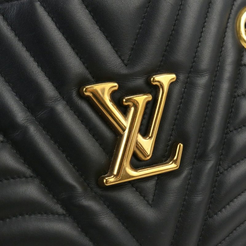 Louis Vuitton New Wave  Leather Tote Bag - Barde - Image 4