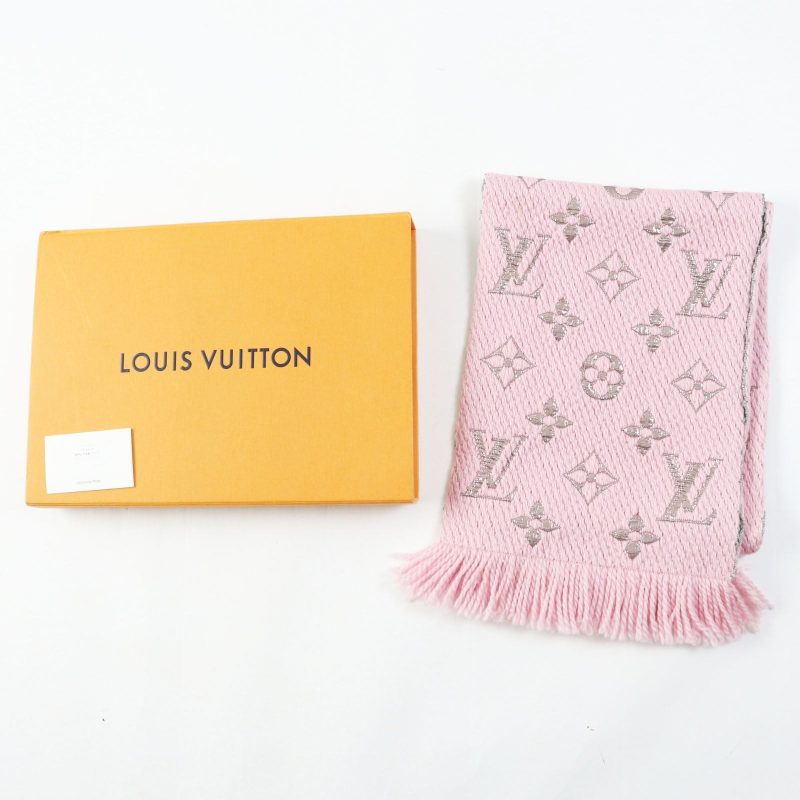 Louis Vuitton Monogram Scarf Rose Valerine - Barde - Image 2