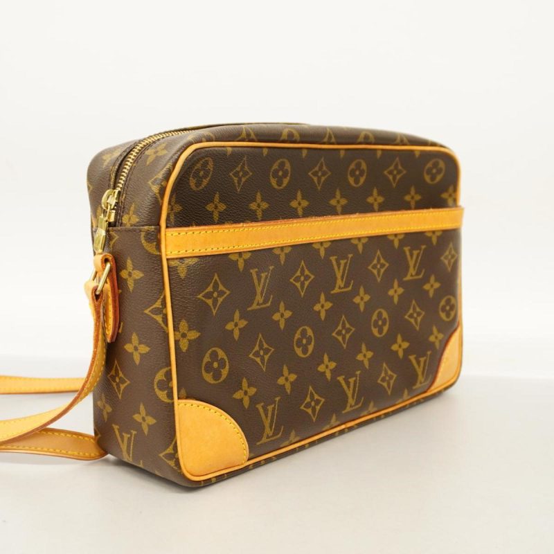 Louis Vuitton Trocadéro  Canvas Shoulder Bag - Barde - Image 4