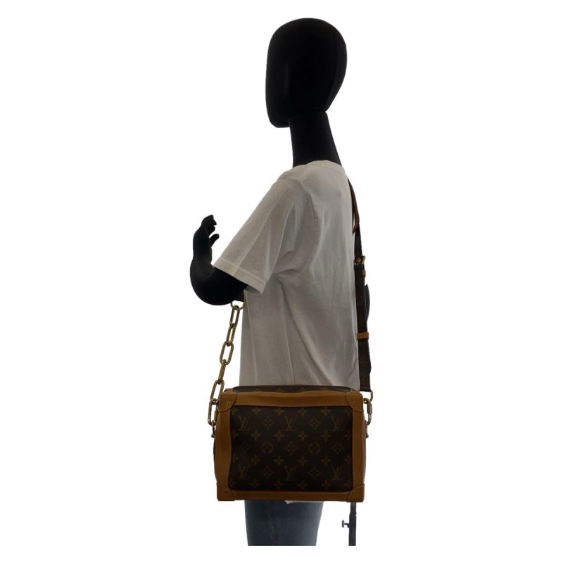 Louis Vuitton Monogram Soft Trunk Shoulder Bag M44660 - Barde - Image 3