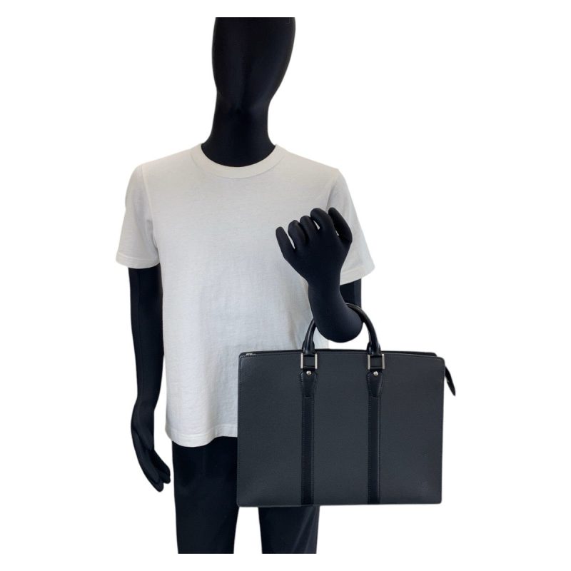 Louis Vuitton Taiga Leather Briefcase M30052 - Barde - Image 8