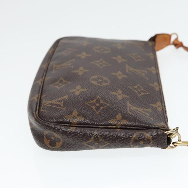 Louis Vuitton Pochette Accessoire  Canvas Clutch Bag - Barde - Image 4