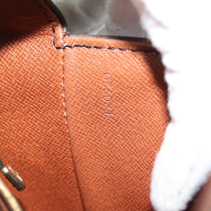 Louis Vuitton Saint Cloud  Canvas Shoulder Bag - Barde - Image 6