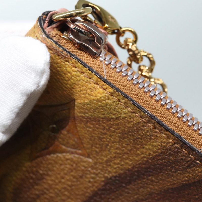 Louis Vuitton Pochette Plat  Leather Shoulder Bag - Barde - Image 6