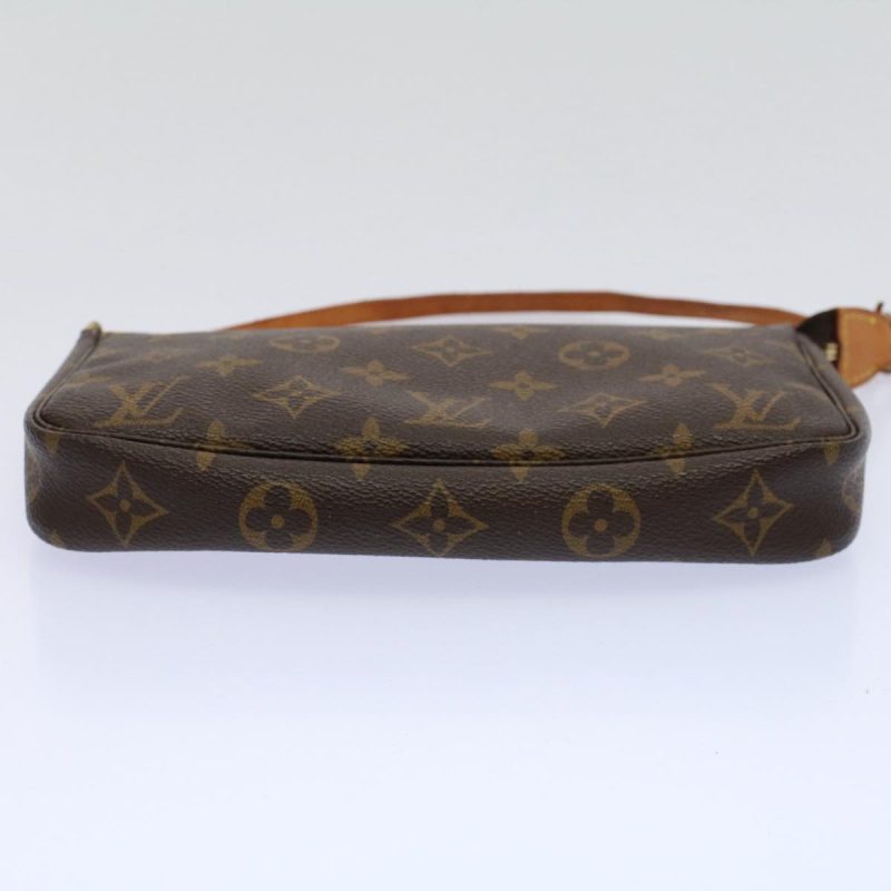 Louis Vuitton Pochette Accessoire  Canvas Clutch Bag - Barde - Image 3