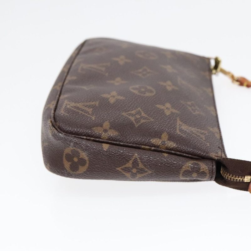 Louis Vuitton Pochette Accessoire  Canvas Clutch Bag - Barde - Image 3