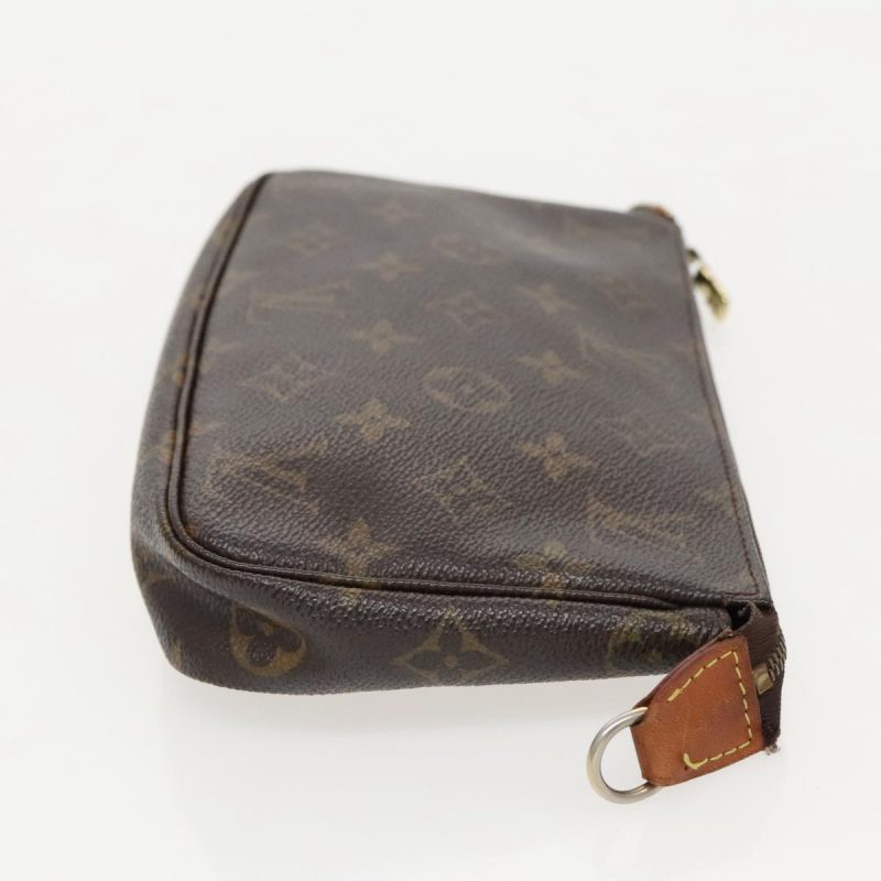 Louis Vuitton Pochette Accessoire  Canvas Clutch Bag - Barde - Image 3