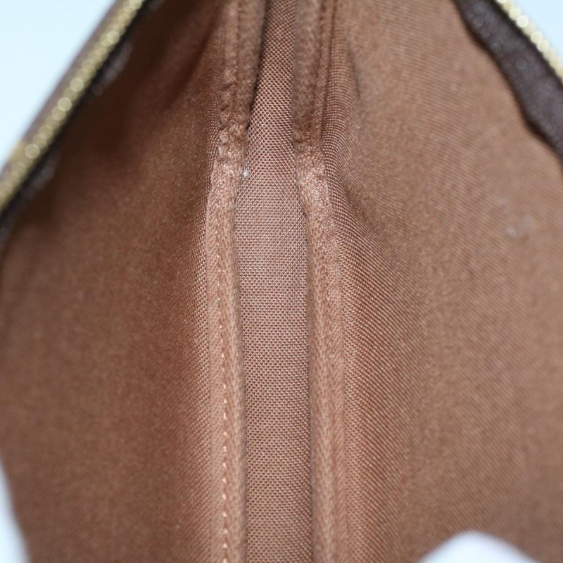 Louis Vuitton Pochette Accessoire  Canvas Clutch Bag - Barde - Image 5