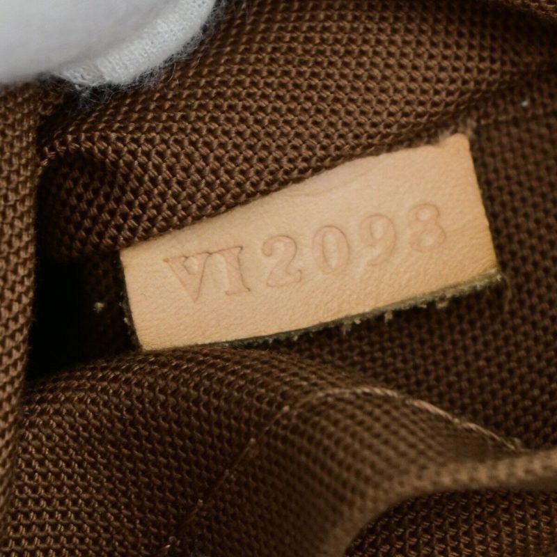 Louis Vuitton Odeon  Canvas Shoulder Bag - Barde - Image 6