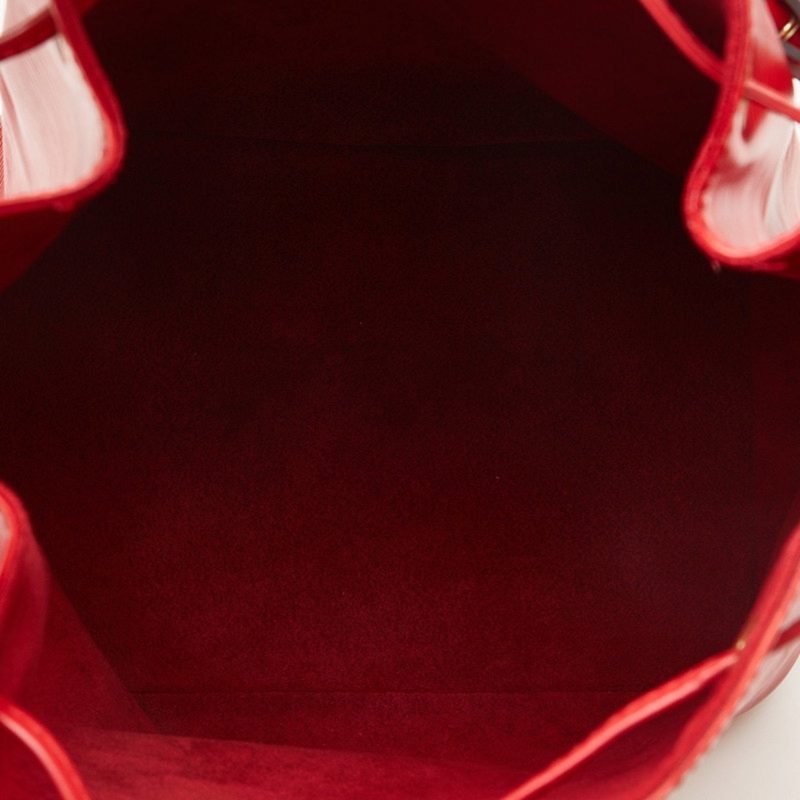 Louis Vuitton Petit Noé  Leather Shoulder Bag - Barde - Image 5