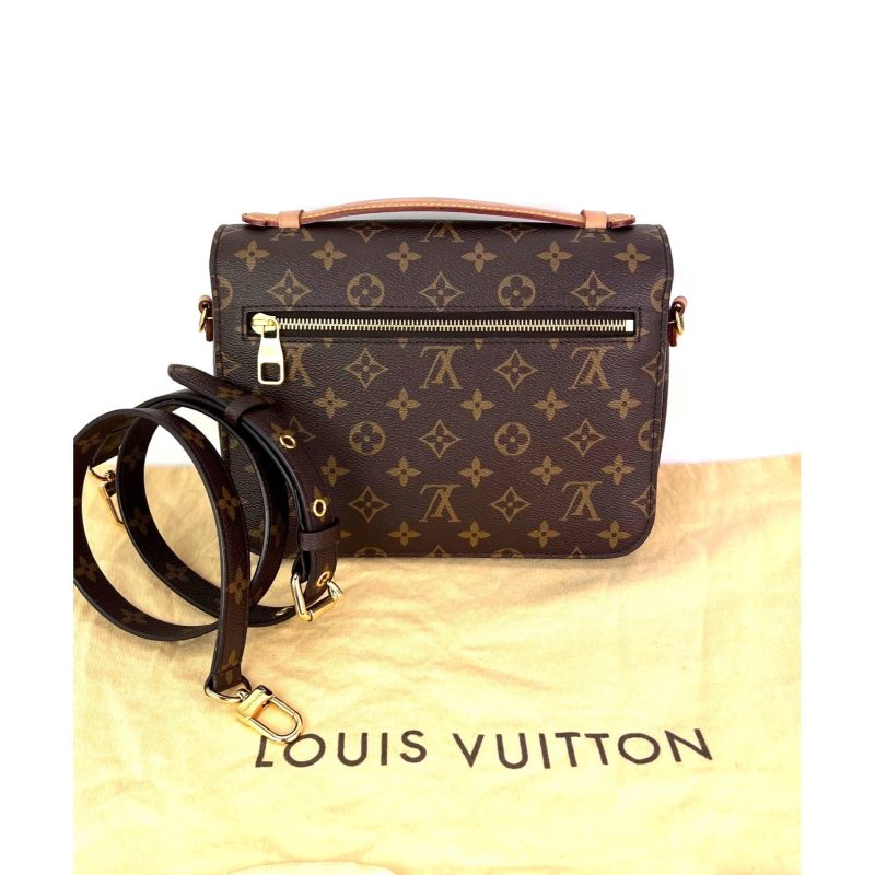 Louis Vuitton Pochette Metis Monogram Messenger Crossbody Bag - Barde - Image 2