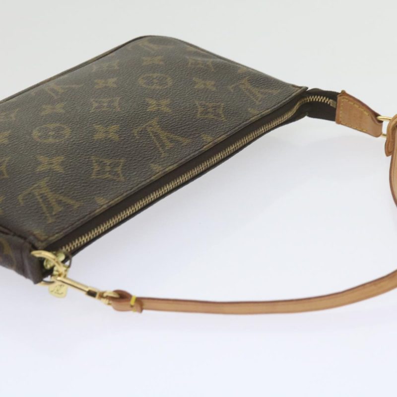 Louis Vuitton Pochette Accessoire  Canvas Clutch Bag - Barde - Image 4