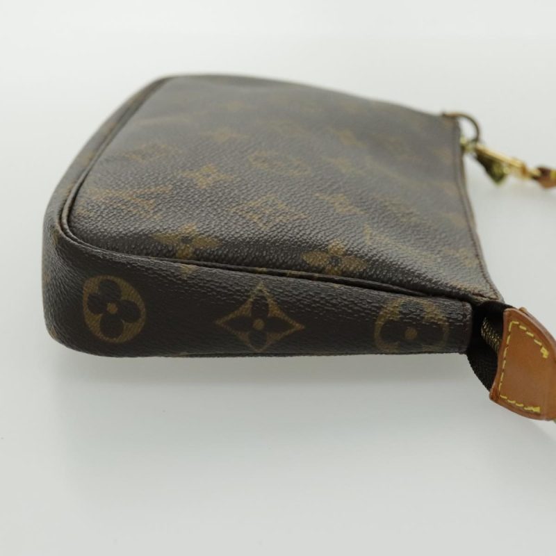 Louis Vuitton Pochette Accessoire  Canvas Clutch Bag - Barde - Image 5