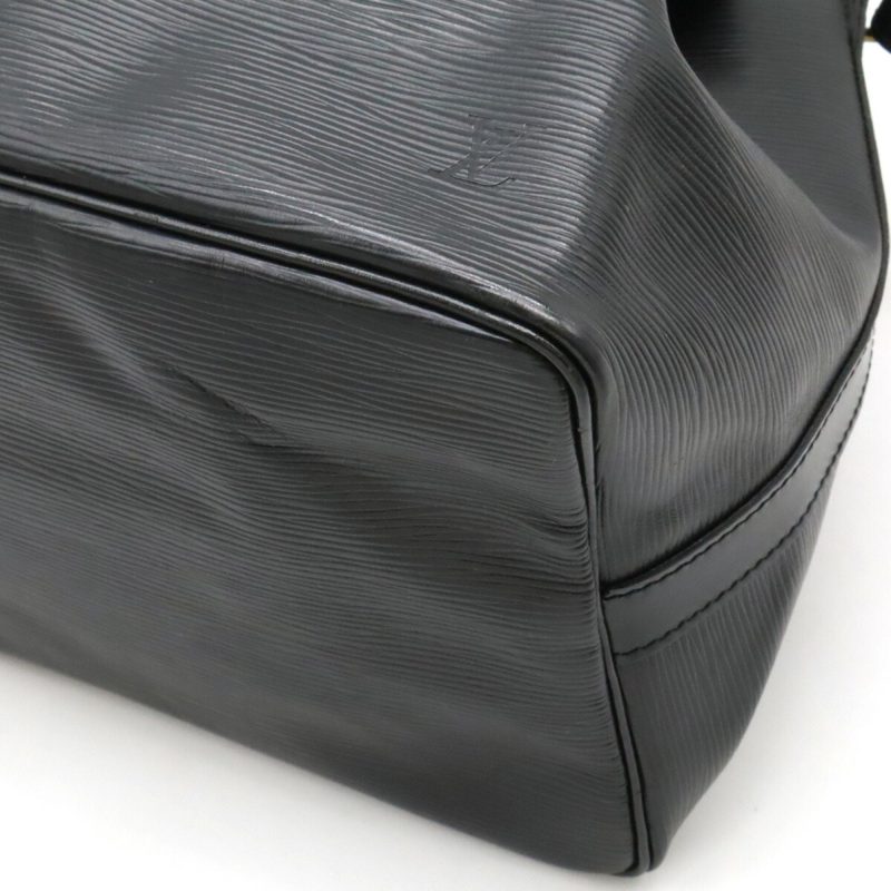 Louis Vuitton Petit Noé  Leather Shoulder Bag - Barde - Image 5
