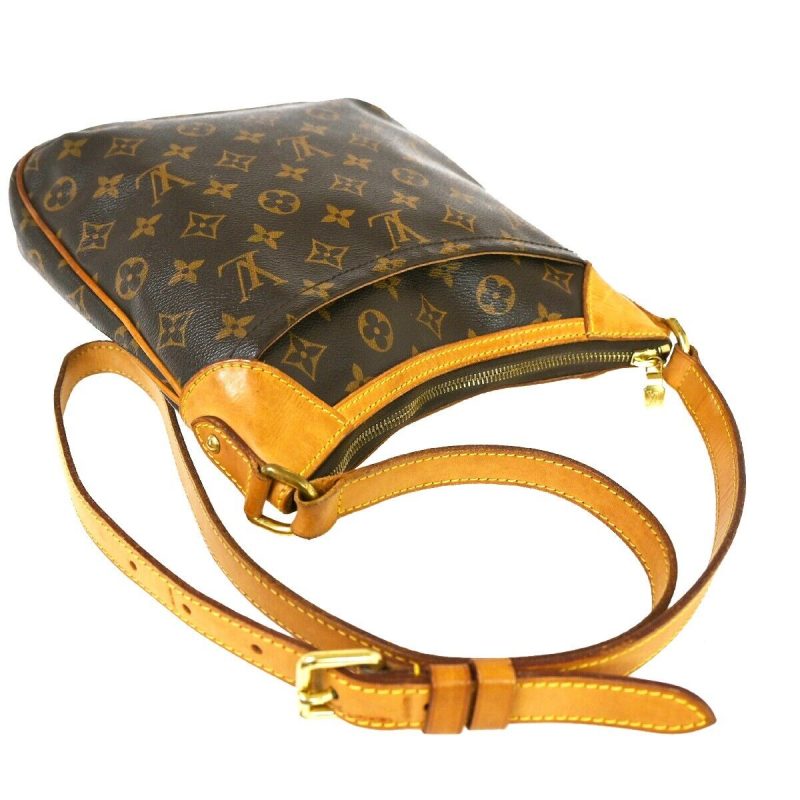 Louis Vuitton Odéon  Canvas Shoulder Bag - Barde - Image 4