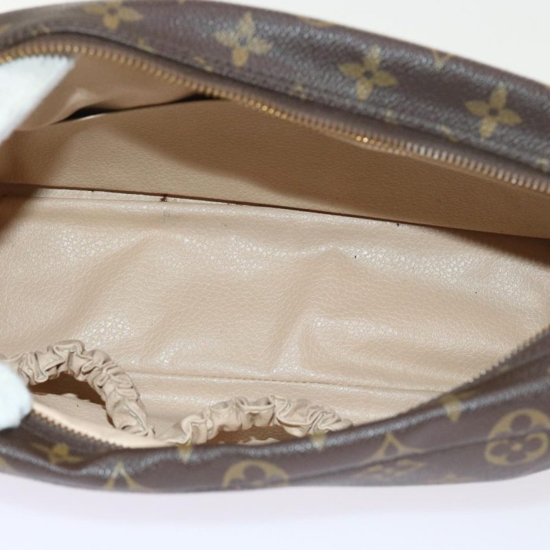 Louis Vuitton Trousse Toilette 28  Canvas Clutch Bag - Barde - Image 5