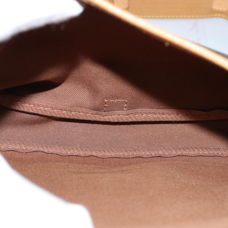 Louis Vuitton Saumur 30  Canvas Shoulder Bag - Barde - Image 5