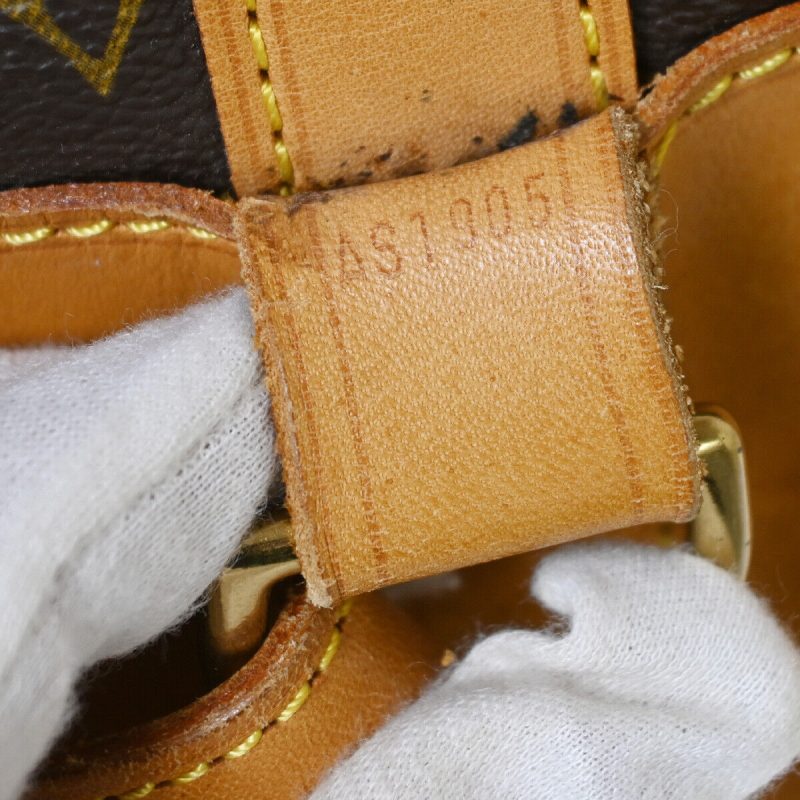 Louis Vuitton Randonnée  Canvas Backpack Bag - Barde - Image 6