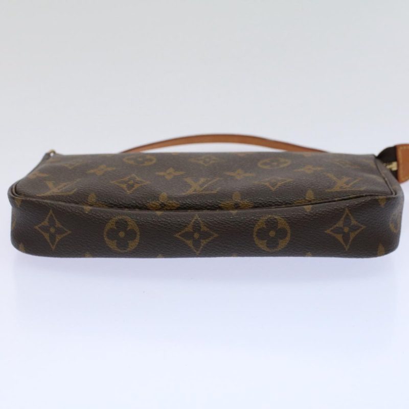Louis Vuitton Pochette Accessoire  Canvas Clutch Bag - Barde - Image 3