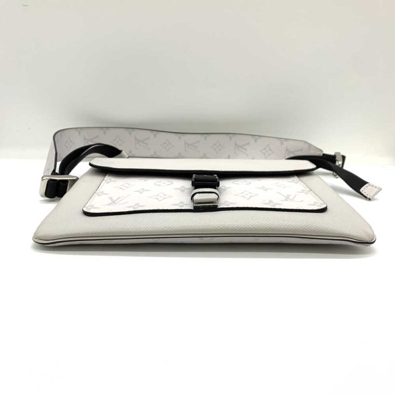 Louis Vuitton Flap Messenger Bag M30411 - Barde - Image 3