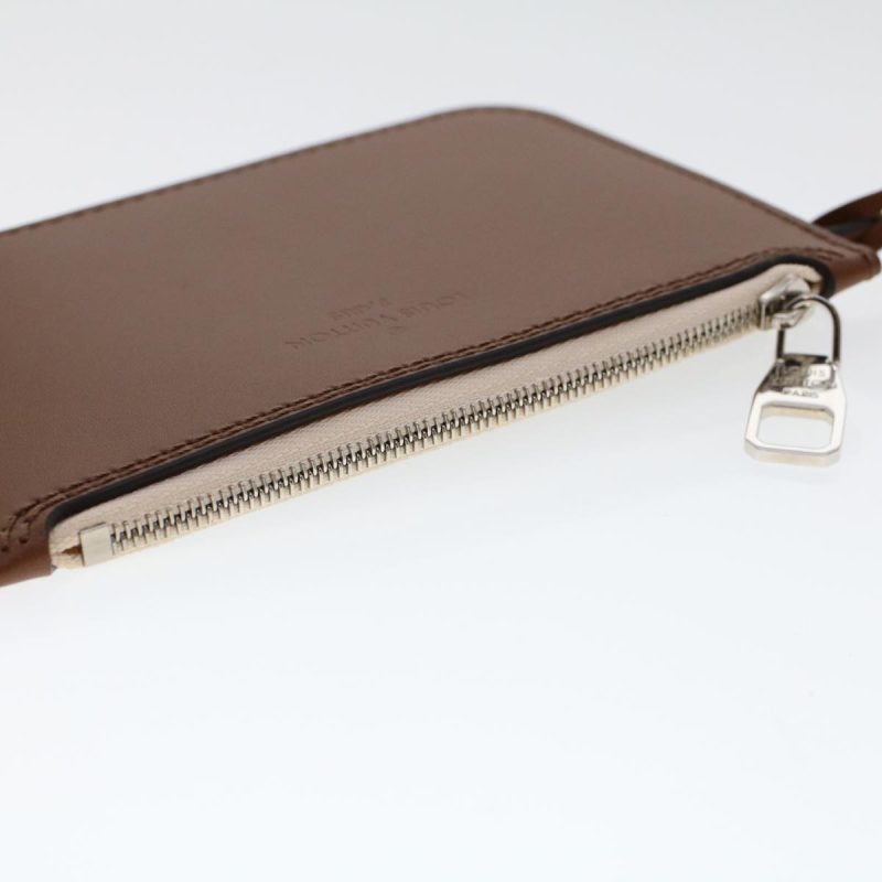 Louis Vuitton Pochette  Leather Clutch Bag - Barde - Image 4