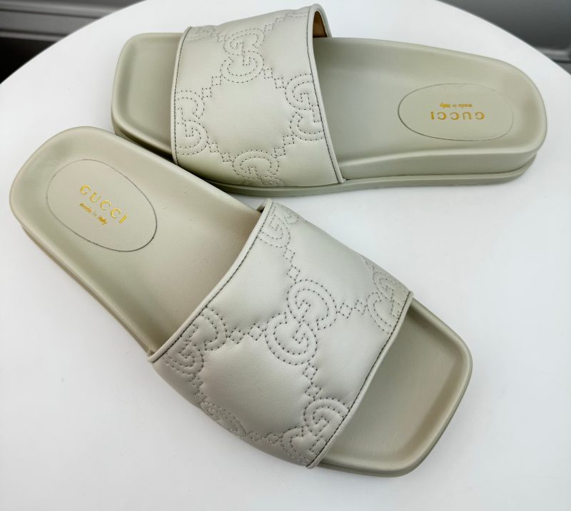 Gucci Women's Gg Matelassé Slide Sandal size 37 - Barde - Image 3