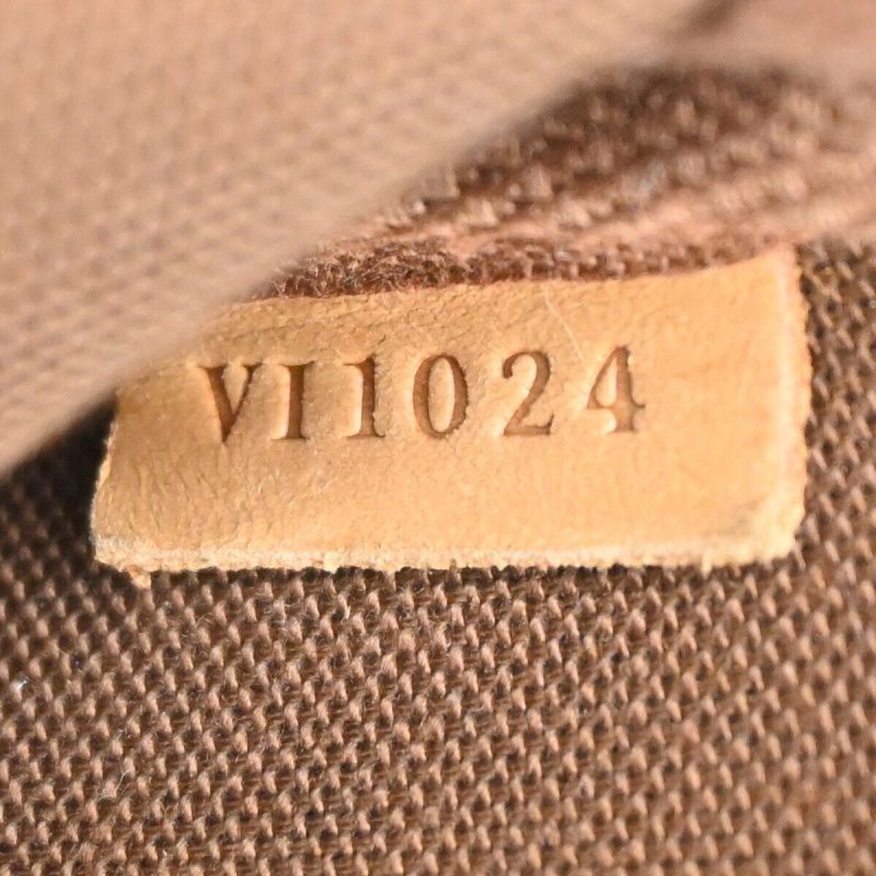 Louis Vuitton Pochette Accessoires  Canvas Clutch Bag - Barde - Image 6