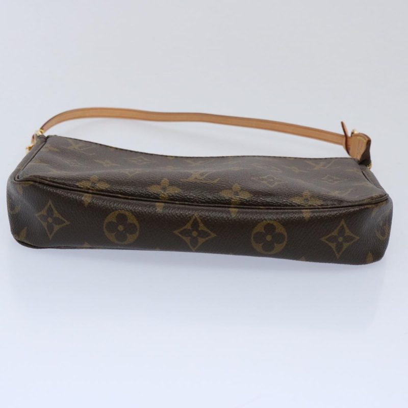 Louis Vuitton Pochette Accessoire  Canvas Clutch Bag - Barde - Image 3
