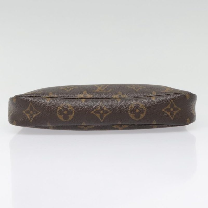 Louis Vuitton Pochette Accessoire  Canvas Clutch Bag - Barde - Image 6