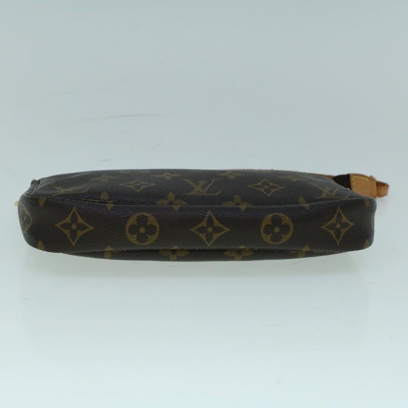 Louis Vuitton Pochette Accessoire  Canvas Clutch Bag - Barde - Image 3