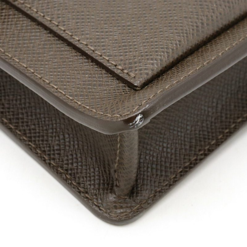 Louis Vuitton Selenga  Leather Clutch Bag - Barde - Image 4