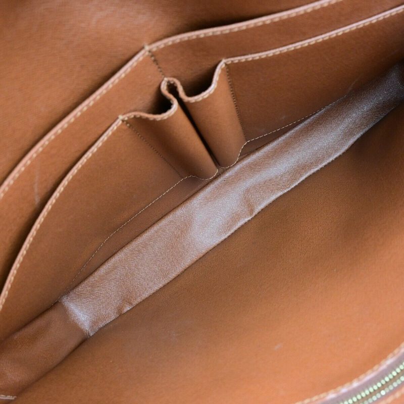 Louis Vuitton Porte Documents Voyage  Canvas Handbag - Barde - Image 5