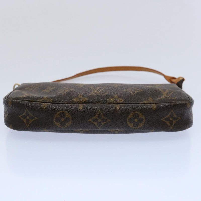 Louis Vuitton Pochette Accessoires  Canvas Clutch Bag - Barde - Image 3