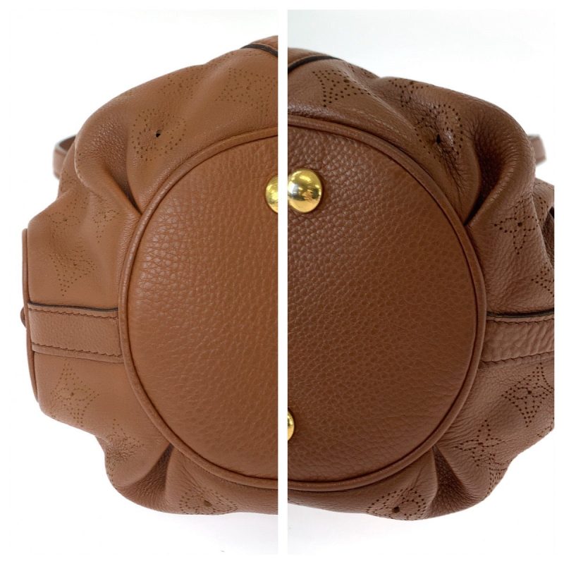 Louis Vuitton Monogram Mahina Luna PM Leather Handbag - Barde - Image 3