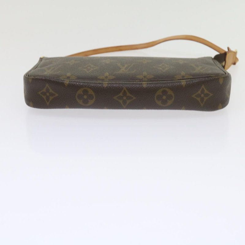 Louis Vuitton Pochette Accessoire  Canvas Clutch Bag - Barde - Image 3