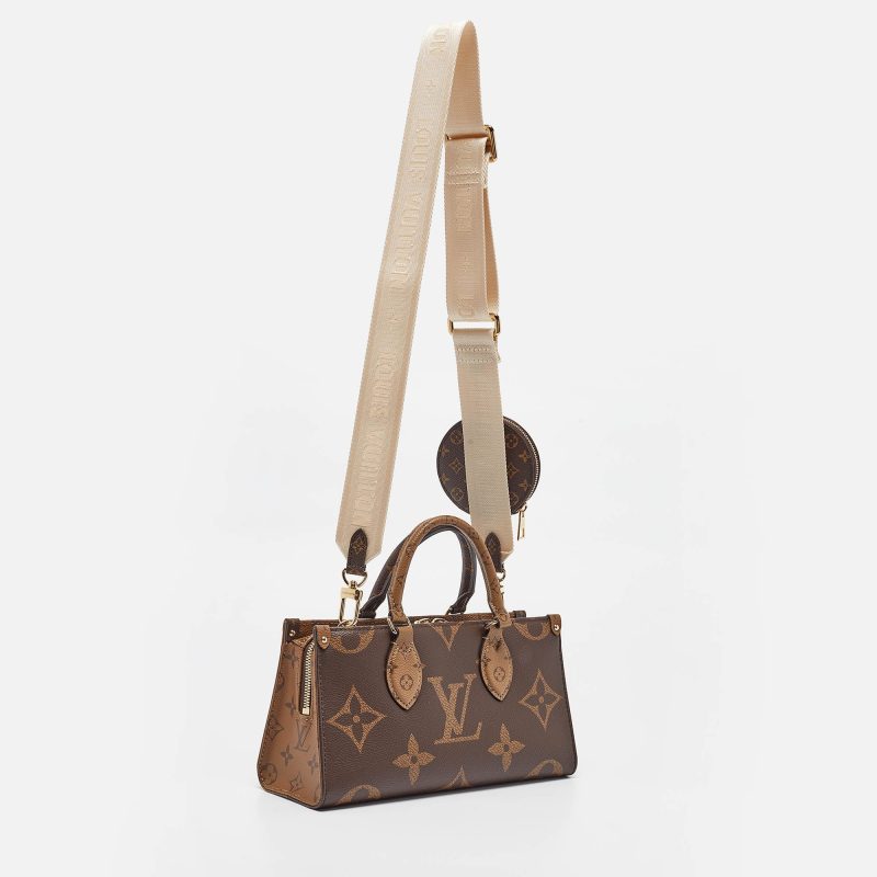 Louis Vuitton Monogram Reverse Giant Canvas Onthego East West Bag - Barde - Image 2