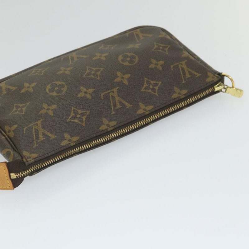 Louis Vuitton Pochette Accessoire  Canvas Clutch Bag - Barde - Image 4